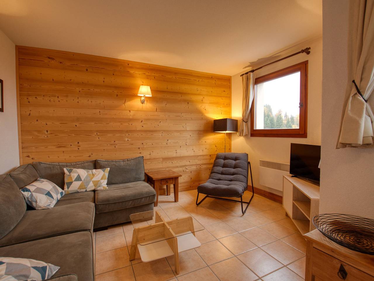 Geheel appartement, Beautiful apartment 6-7 people, direct slope access, parking in Station de Morillon, Grand Massif