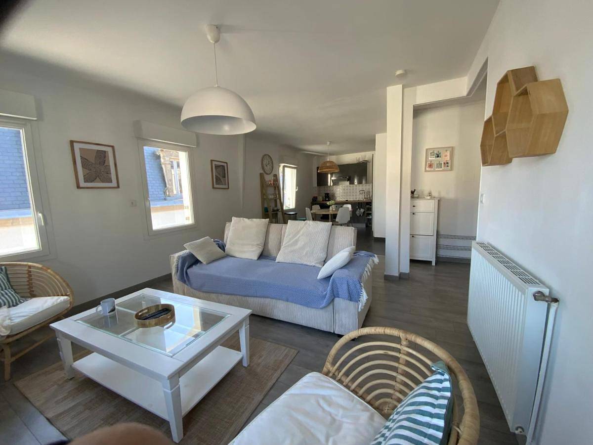 Appartement entier, One-Bedroom Apartment in Audierne, Côte de Cornouaille