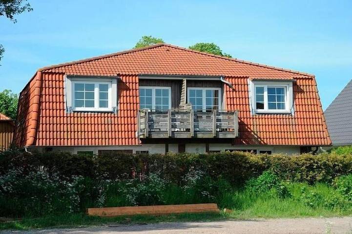 Ferienwohnung für 4 Personen, mit Balkon/Terrasse und Pool sowie Sauna