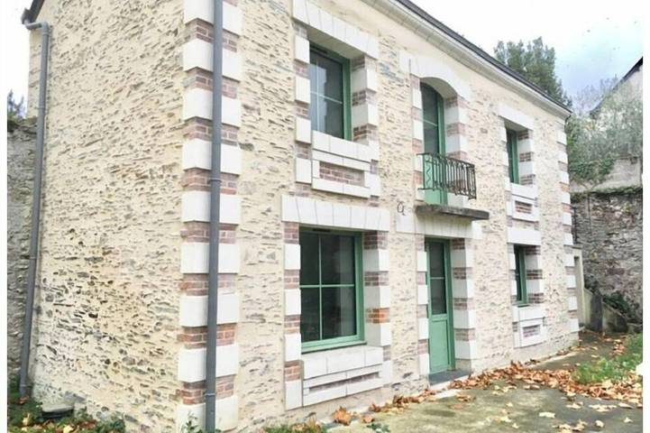 Gîte pour 2 personnes, avec jardin dans Restaurant Belle Rive Angers