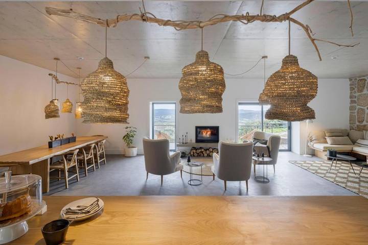 Casa rural para 2 pessoas, com piscina e vista e ainda jardim na Serra da Estrela