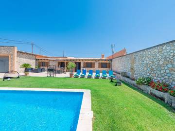 Villa in Sa Pobla, North Majorca für 6 