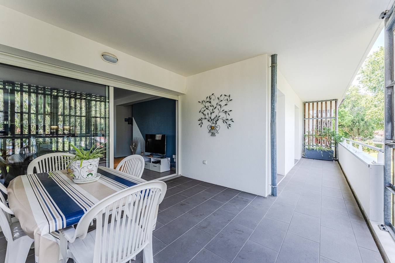 Appartement entier, Spacieux appartement avec balcon à Andernos-les-Bains – Confort et vue sur le Bassin in Andernos-les-Bains, Région d'Arcachon