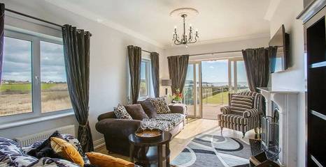 Villa for 11 Guests in County Waterford, Munster, Picture 1