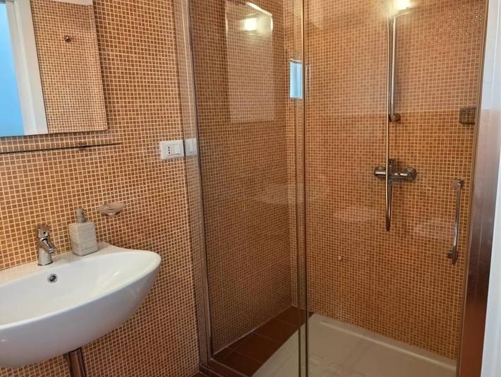 Chambre d’hôte pour 2 personnes, avec Terrasse à Parabita - 3