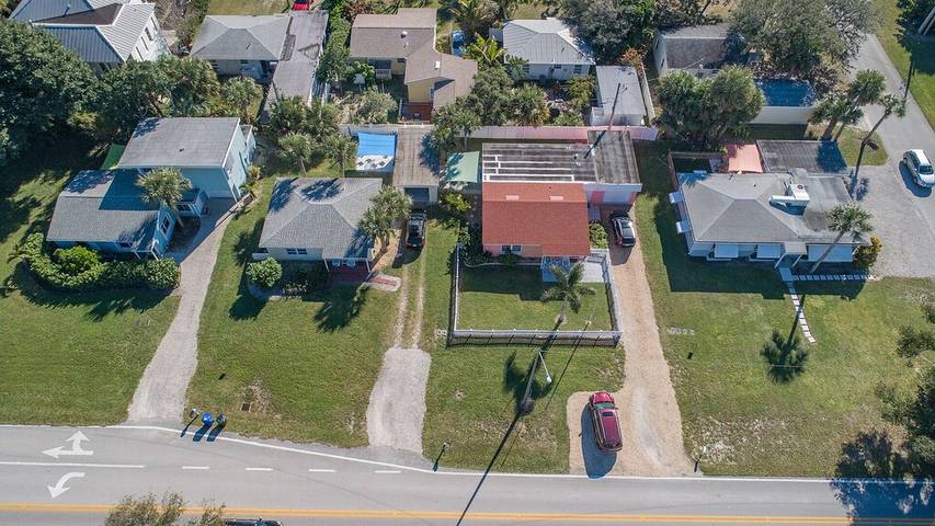 Vacation rental for 9 people, with yard and pool in Vero Beach