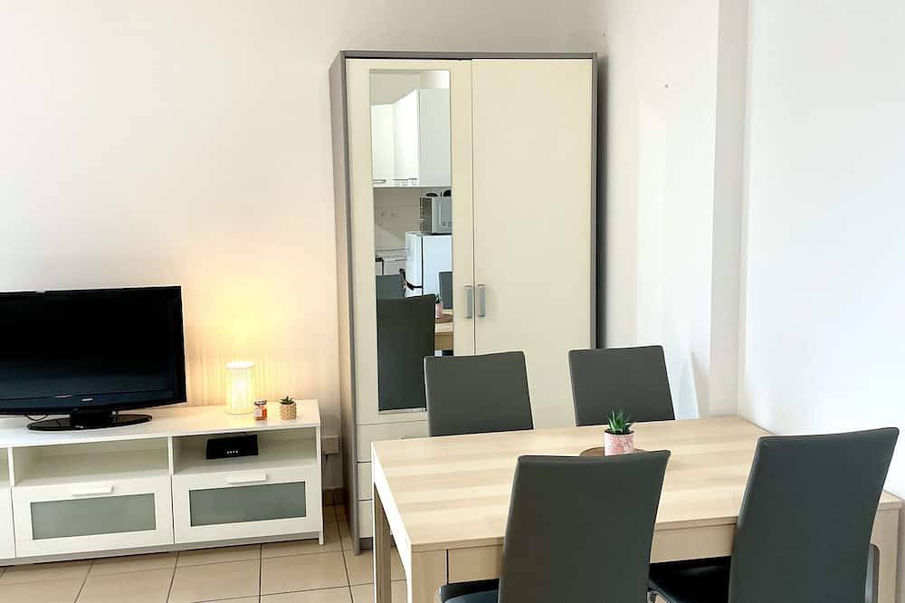 Apartamento entero, Le Métropolitain - Grand studio coeur Tassin et gare in Tassin-la-Demi-Lune, Ródano