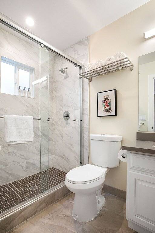 Vacation rental for 12 people in Daly City