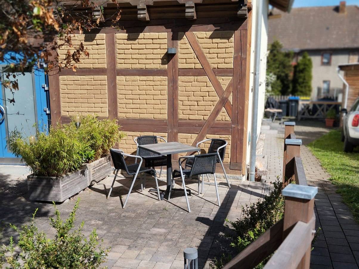 Ganze Ferienwohnung, Ferienwohnungen Holtzhaus - Fw mit 1 Schlafz., 1 Schlafboden,1komb. Wohn-Schlafz.,Kochzeile,Du+Wc,1-8 P.,1. Et,57 m² in Amt Wachsenburg, Thüringer Kernland