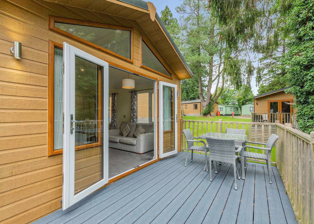 Superior Lodge. With parking, ensuite and decking. in California (Great Yarmouth), Great Yarmouth