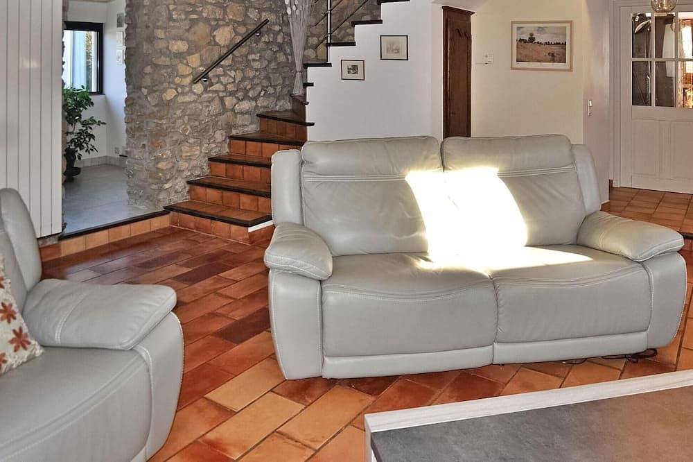 Maison confortable à Cavillargues in Cavillargues, Région de Nîmes