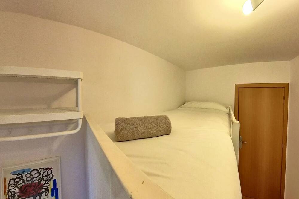 Apartamento entero, Pondiellos 43 - tucasaenlospirineos in Escarrilla, Sallent de Gállego