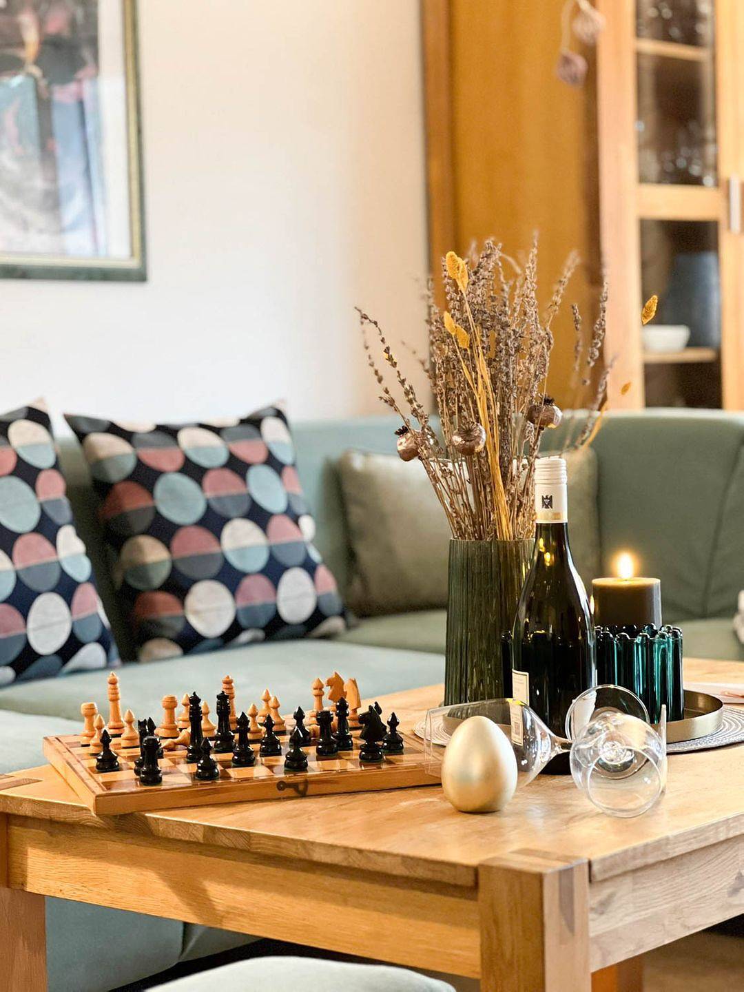 Ganze Wohnung, Sylt ist wertvoller Lebensraum und wohltuender Urlaubsort, ein paradiesisches Refugium, das im Grunde keinen von uns braucht. Wir hingegen, jene, die seit jeher diese Verbindung spüren, wir brauchen die Insel. in Westerland, Sylt (Gemeinde)