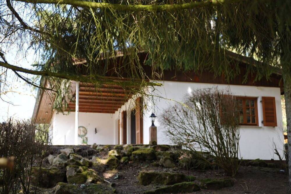 Haus in der Rhön mit Aussicht für 4 Von Belvilla in Hilders, Rhön-Hessen