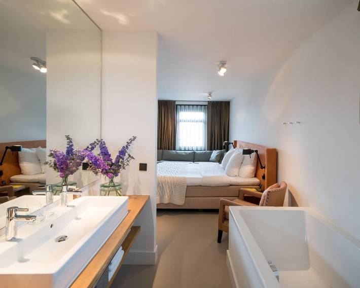 Hotel voor 2 personen, with sauna and uitzicht as well as tuin in Den Hoorn (Texel)