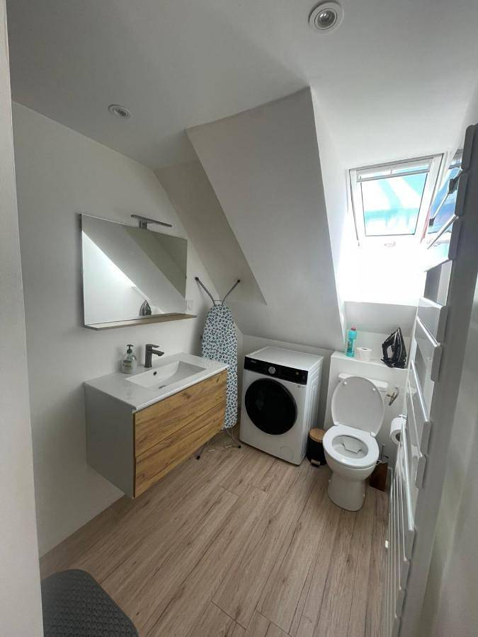 Appartement entier, Herseaux in Mouscron, Département Nord