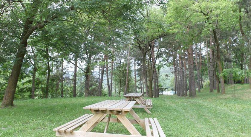 Casa rural para 50 personas, con vistas además de piscina y jardín en Provincia de Lleida - 3