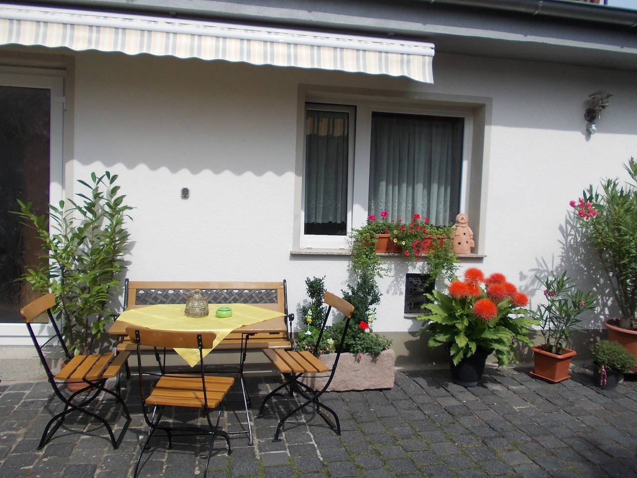 Ganze Ferienwohnung, Ferienwohnung Margit Helmis - Ferienwohnung Helmis in Bad Frankenhausen, Region Kyffhäuser