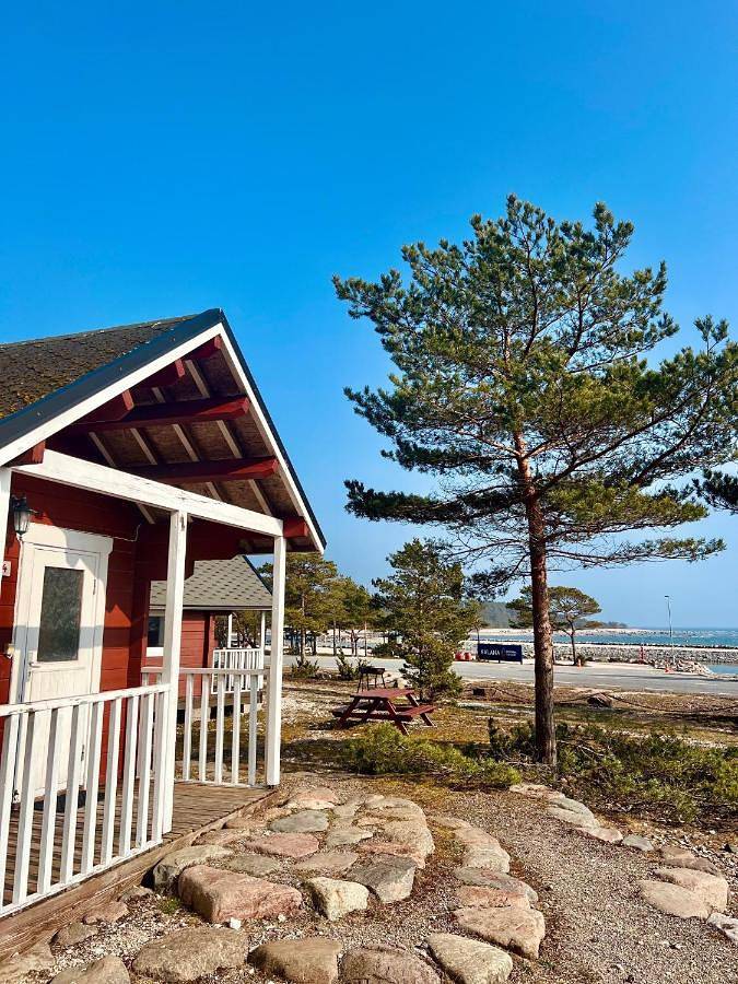Bungalow für 4 Personen, mit Terrasse und Garten sowie Sauna in Estland
