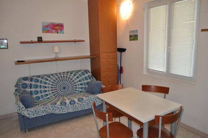 Ferienwohnung für 2 Personen, mit Balkon und Ausblick in Laigueglia - 4