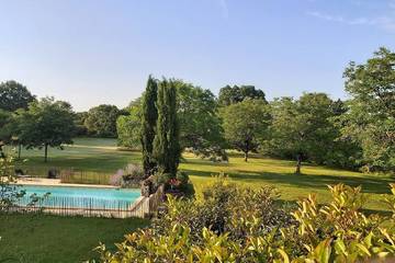 Location de vacances pour 5 personnes, avec piscine à BIO