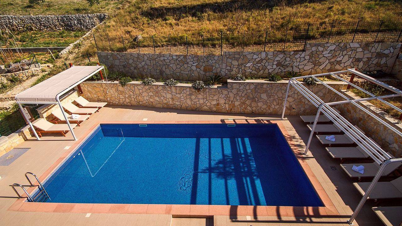 Willa dla 18 osób z basen in Omiš, Żupania splicko-dalmatyńska