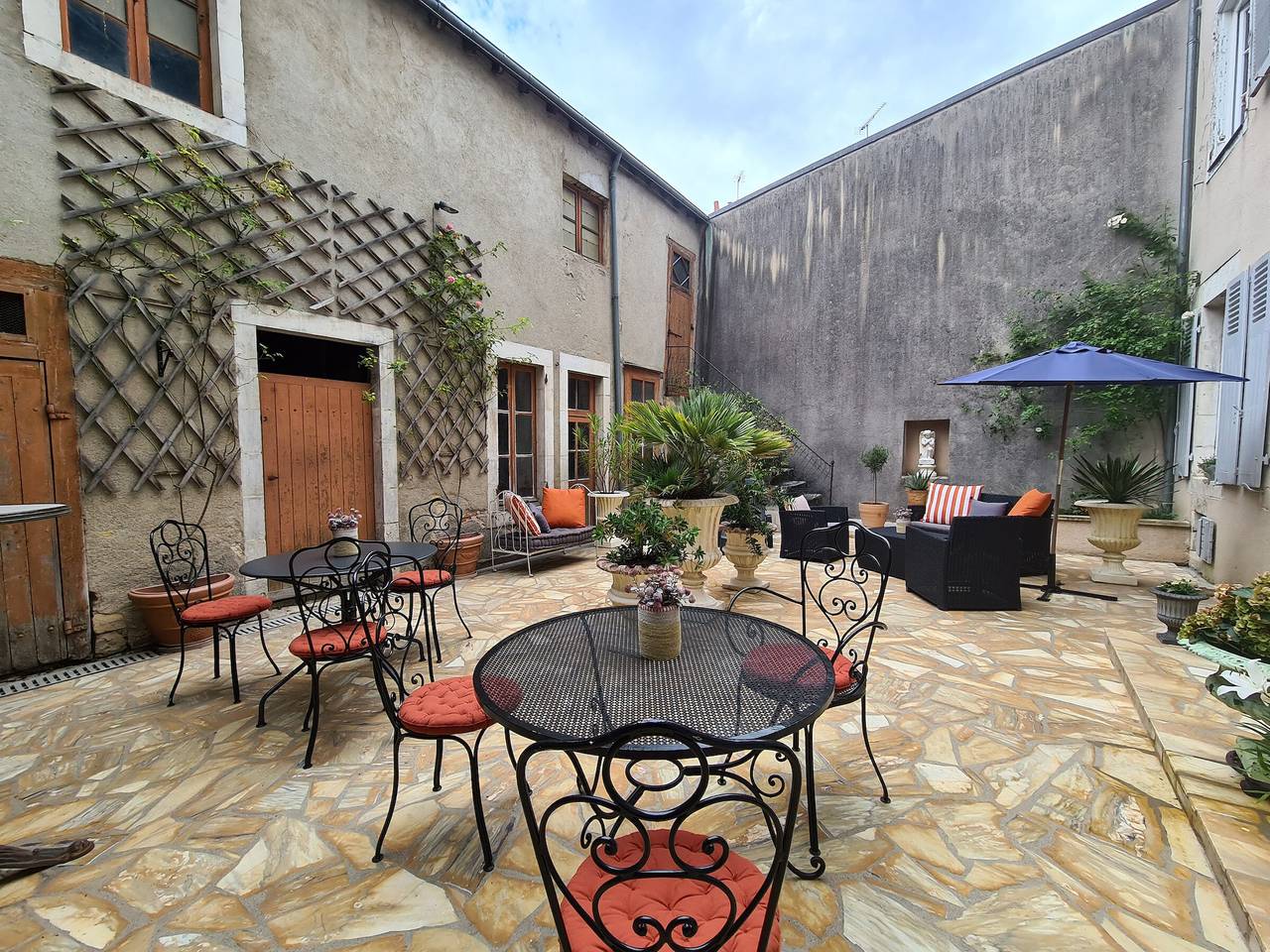 Habitación "Pondicherry": Confort y Encanto en B&B, Châteauroux in Châteauroux, Región de Châteauroux