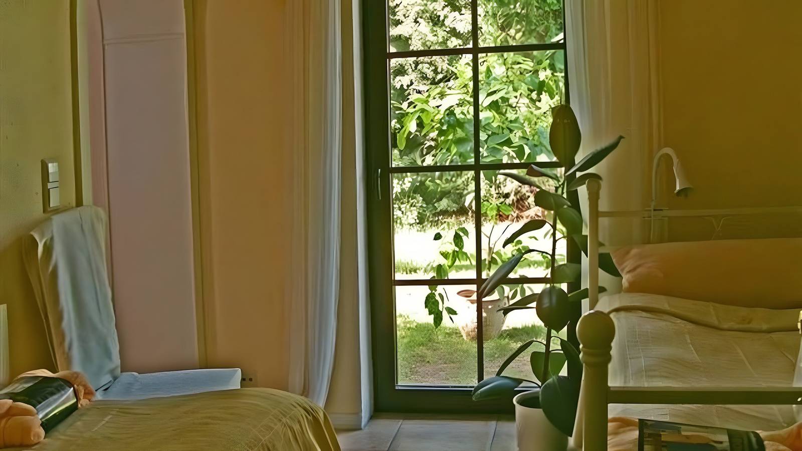 Ganze Wohnung, Apartment „Mediterran – 35 m²“ mit gemeinsamer Terrasse und Wlan in Dahlwitz-Hoppegarten, Hoppegarten