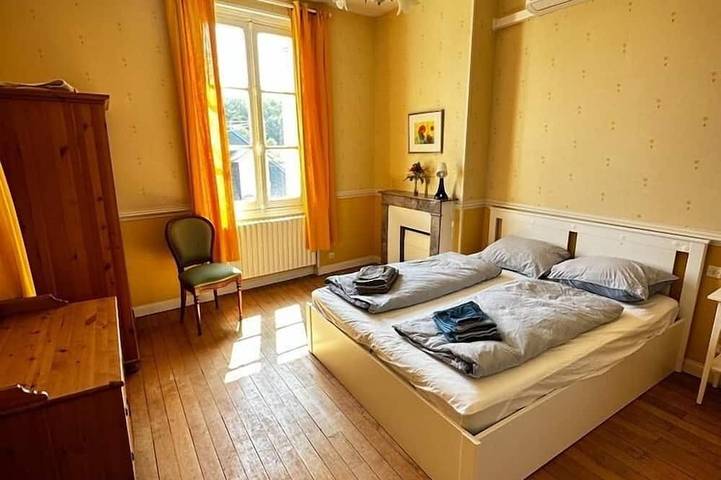 Location de vacances pour 6 personnes, avec terrasse ainsi que piscine et jardin à Reugny - 4