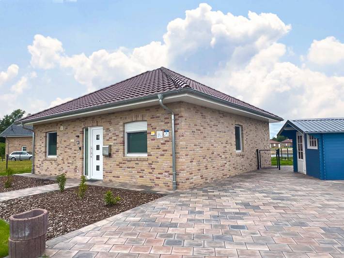 Ferienhaus für 4 Personen, mit Seeblick und Garten in Walchum - 2