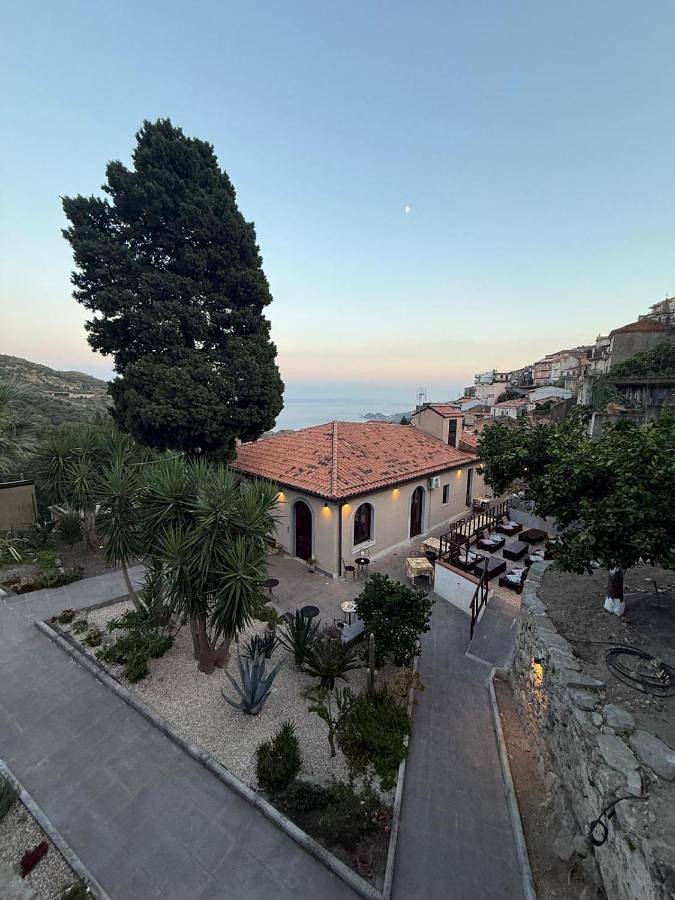Albergo diffuso Borgo Gallodoro da Sara in Gallodoro, Province de Messina