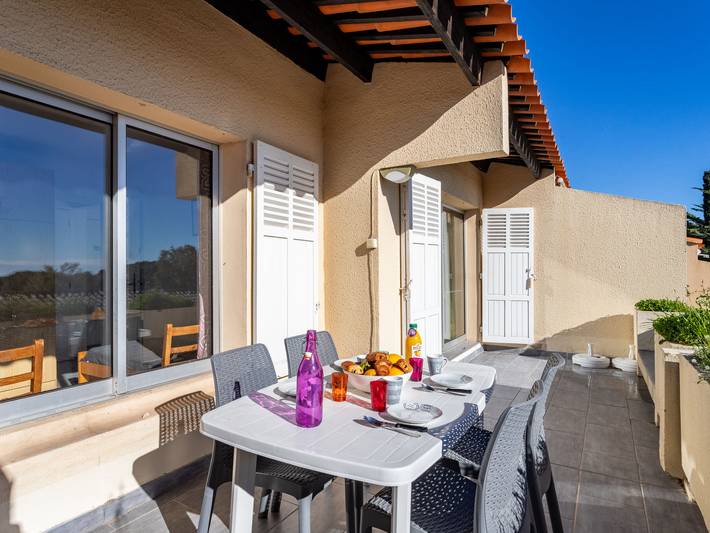 Gîte pour 4 personnes, avec terrasse et jardin dans Pramousquier - 3