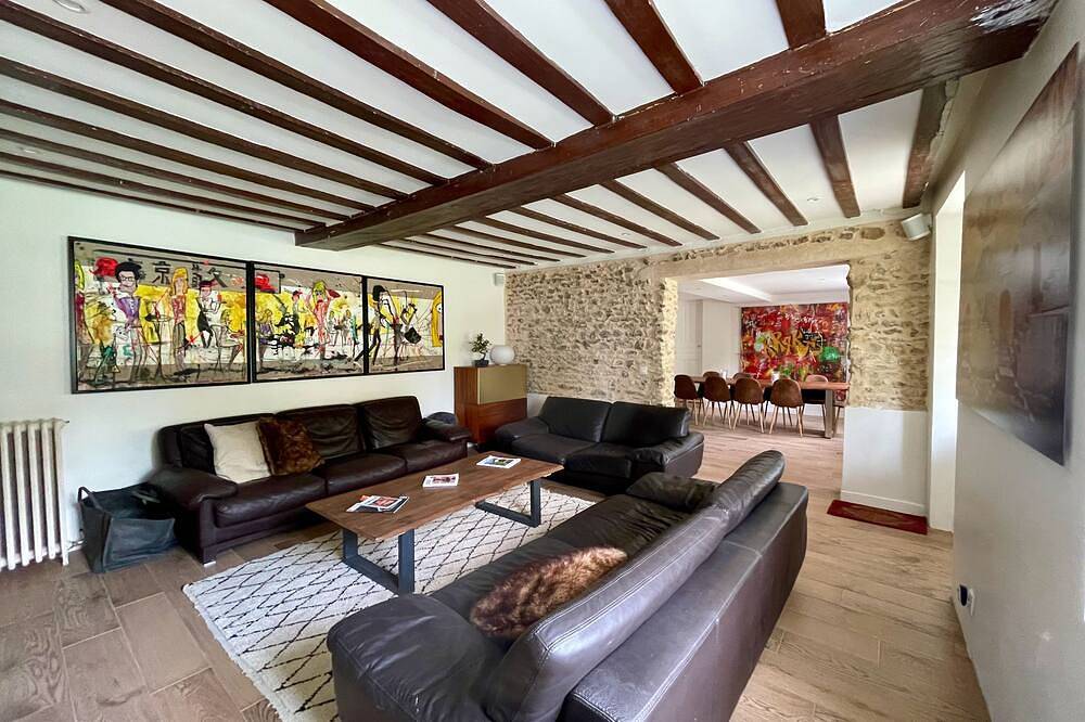 Longère en pierre rénovée dans un style chic et champêtre avec piscine et hammam in Cravent, Yvelines