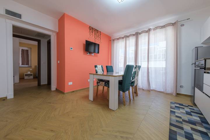 Apartamento entero, Apartamento 'Grace Home 1' con vistas al mar, Wi-Fi y aire acondicionado in Milazzo, Provincia de Messina