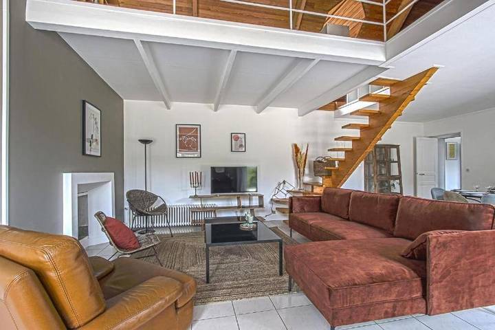 Location de vacances pour 8 personnes, avec jardin et terrasse à Ryes - 2