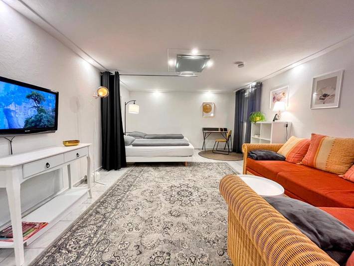 Ferienwohnung für 2 Personen, mit Terrasse und Garten in Traunreut