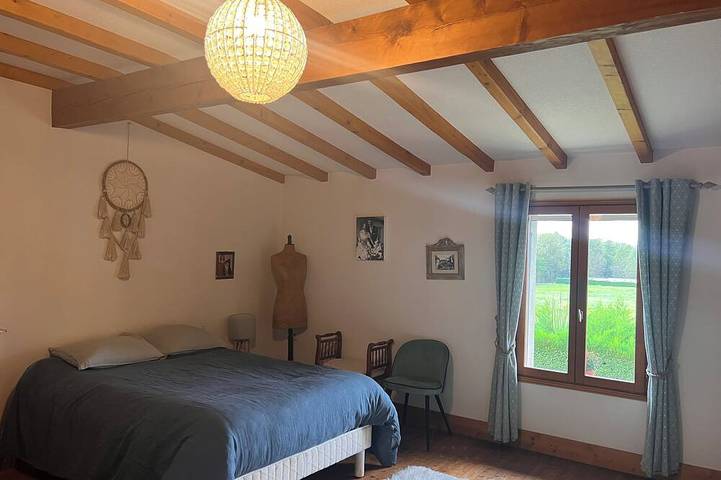 Location de vacances pour 10 personnes, avec Jardin à Saint-Étienne-de-Tulmont - 4