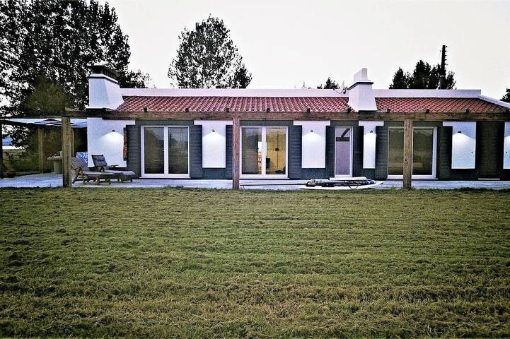 Cottage für 9 Personen, mit Balkon und Garten - 1