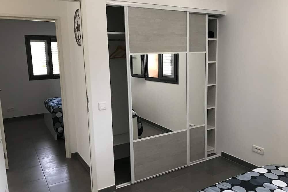 Villa climatisée récente pour 4 personnes: 2A041 000042 W1 in Bonifacio, Arrondissement de Sartène