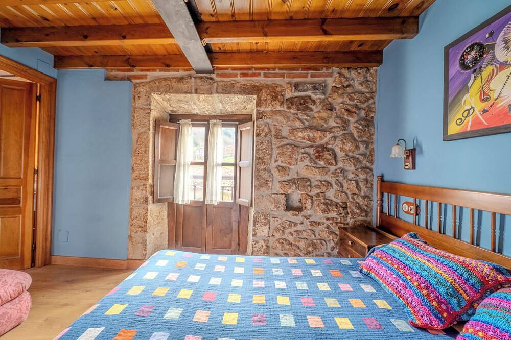 Casa Dolores for 6 people in Puertas, Cabrales