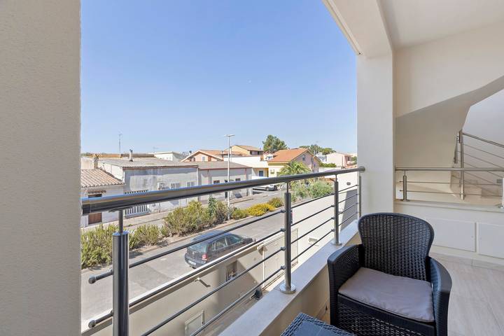 „Turri Manna Domo 3“: Zimmer mit Balkon, Wlan und Klimaanlage in Torregrande, Oristano