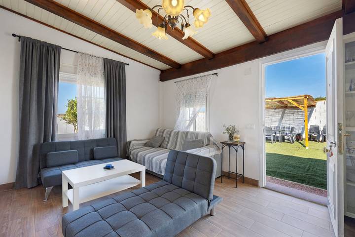 Ferienhaus 'Manoli' mit privatem Pool, Wi-Fi und Klimaanlage in Chiclana de la Frontera, Costa de la Luz