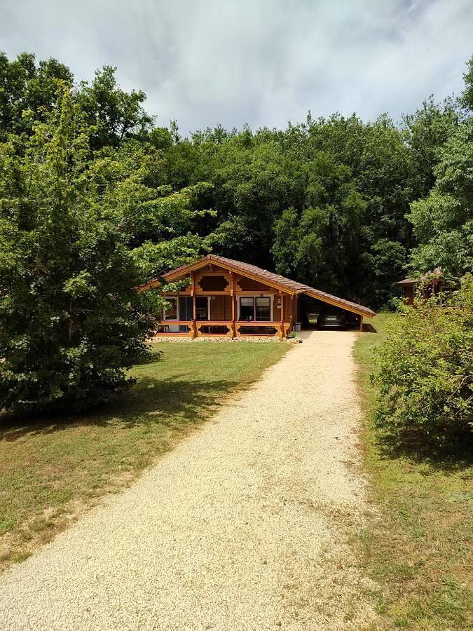Gîte pour 6 personnes, avec jardin ainsi que piscine et vue, animaux acceptés à Mauroux - 3