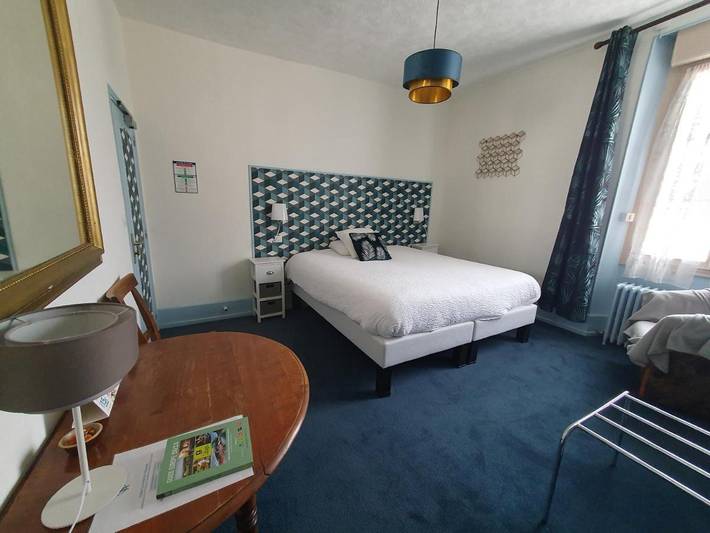 Hôtel pour 3 personnes, avec terrasse, animaux acceptés à Argent-sur-Sauldre - 2