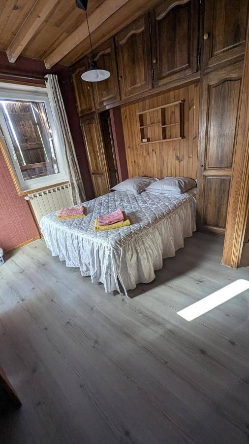 Chambre d’hôte pour 2 personnes, avec Terrasse ainsi que Jardin et Vue à Saint-Bonnet-en-Champsaur