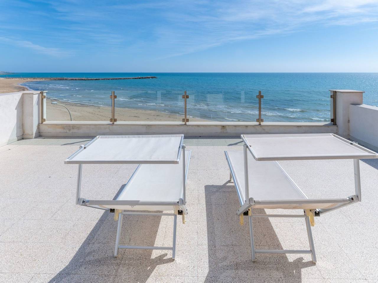 Ganze Wohnung, In Donnalucata mit Grill und Terrasse in Scicli, Ragusa Provinz