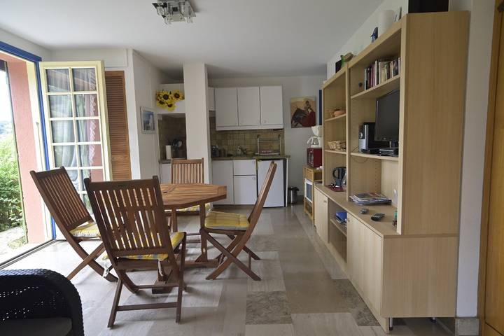 Ganze Wohnung, Ferienwohnung für 4 Personen mit Terrasse in La Côte Vermeille, Collioure