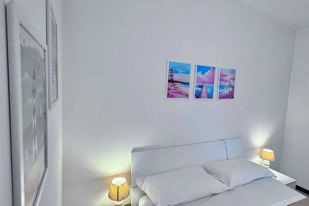 Ganze Wohnung, Apartment with all amenities 50 meters from the sea. Breathtaking view in Ortona (Gemeinde), Chieti Provinz
