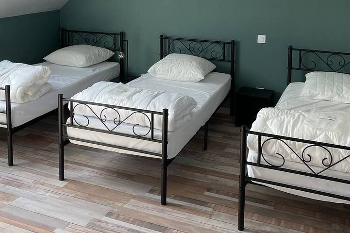 Gîte pour 12 personnes à Saint-Quentin-la-Motte-Croix-au-Bailly - 4