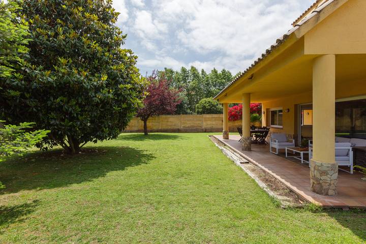 Chalet para 8 personas, con jardín en Maresme - 2